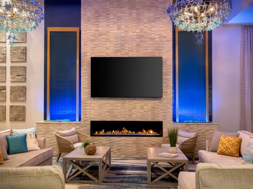 Fenwick Shores, Tapestry Collection by Hilton