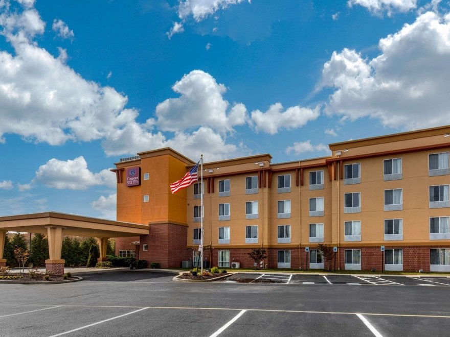 Comfort Suites